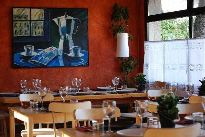 Mas Pages Albergue Sant Esteve De Guialbes Hostal